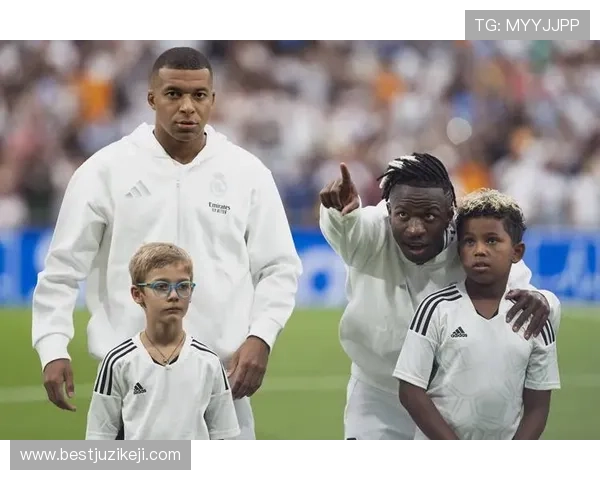 9场7球,姆巴佩皇马生涯进球数已经追平阿扎尔 9场7球,姆巴佩皇马生涯进球数已经追平阿扎尔